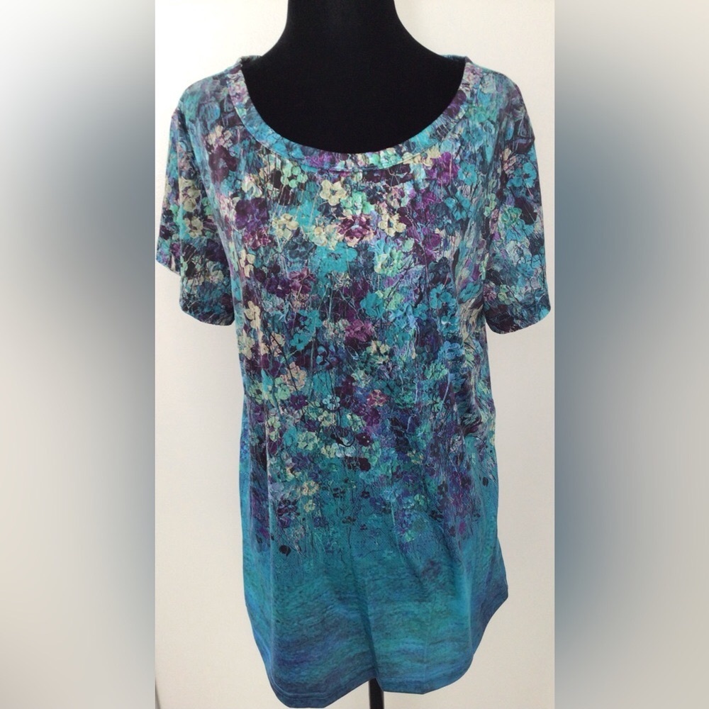 NEW! Blue Purple Floral Print T-Shirt - S fits M